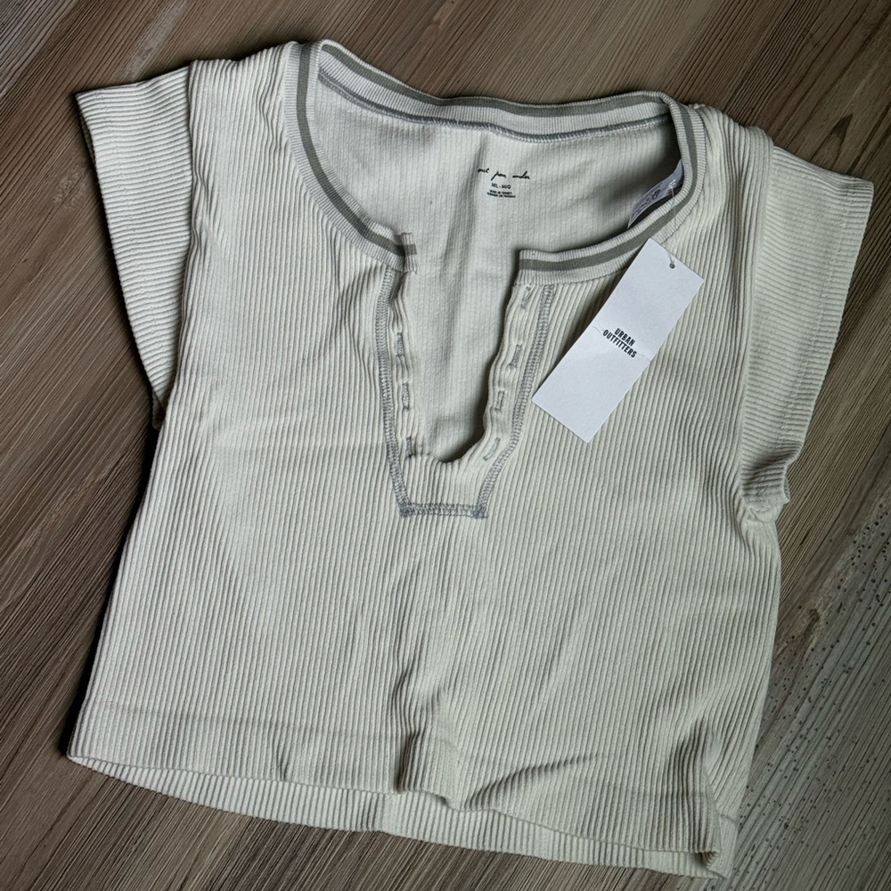 Urban outfitters stretchy Ribbed Notch-Neck Crop Top - Cream